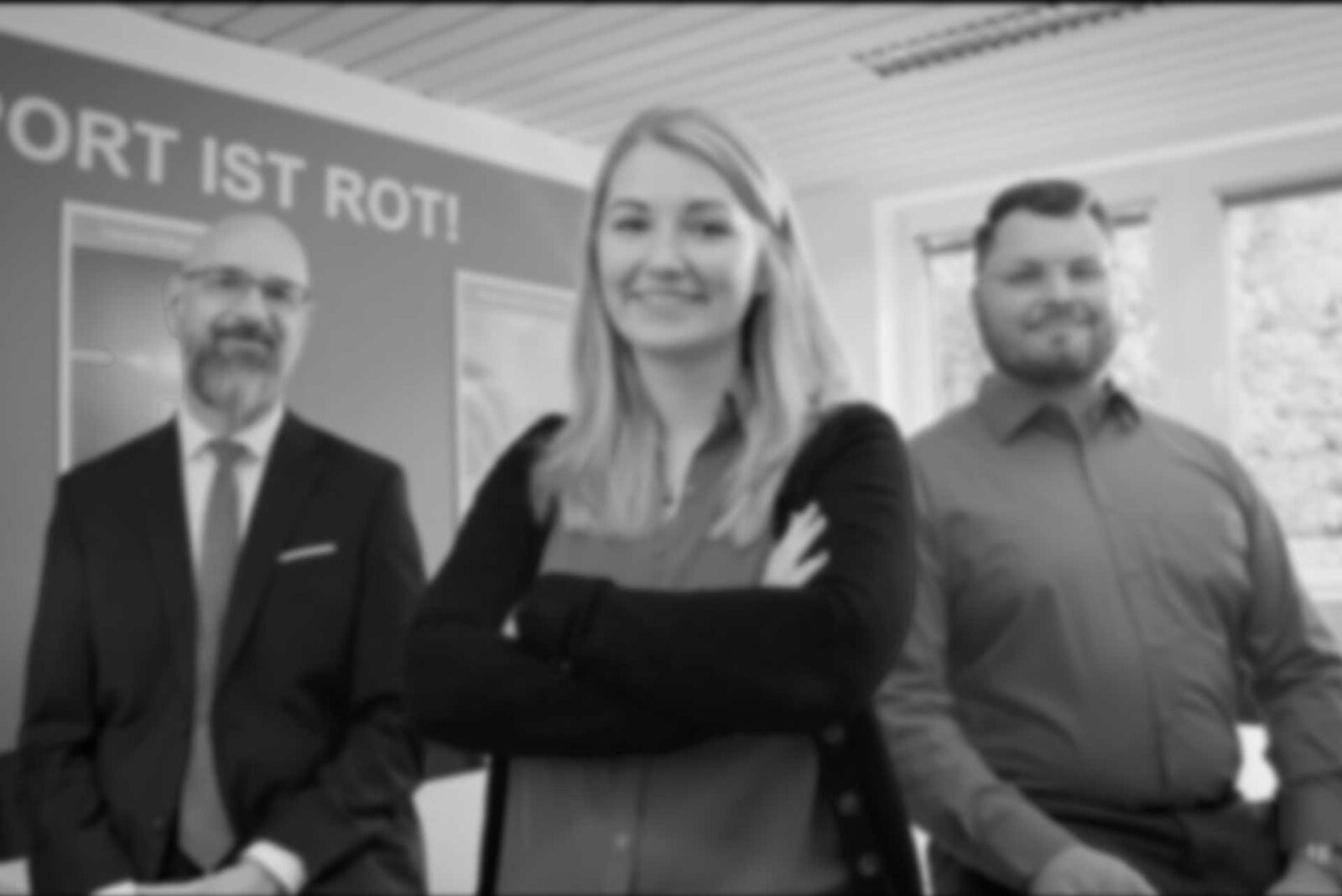 Recruiting_PACO-MEDIA_LandingSW_BLUR_FHD